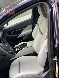 بی ئێم دەبڵیو سیریەس 5